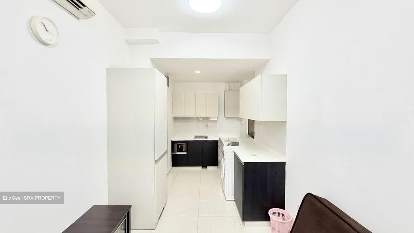 Suites 28 (D14), Apartment #555507641